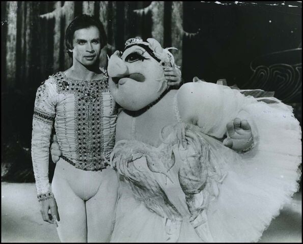File:Nureyev07.jpg