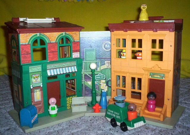 File:Fisherprice123playset-front.jpg
