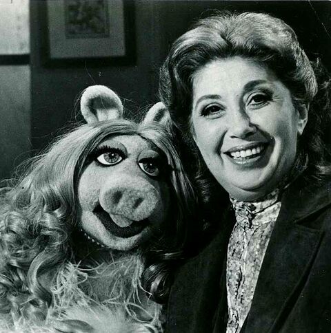 File:Beverly Sills02.jpg