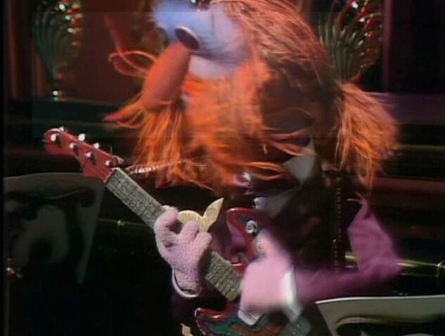 File:FloydSeason1Closing.jpg