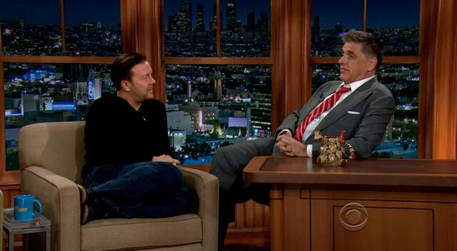File:Ricky Gervais on Craig Ferguson March 12 2014.jpg