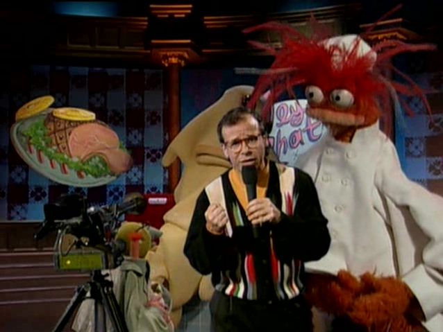 File:MuppetsTonight-GiantPepe.png