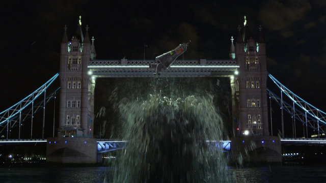 File:MMW Tower Bridge Beaker.png