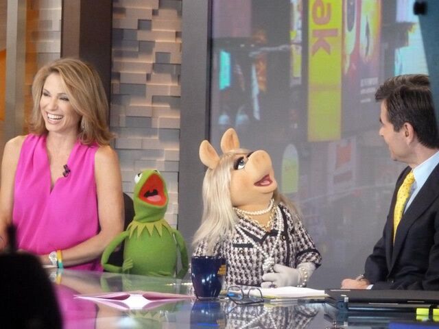 File:Gma nov 2012 a.jpg