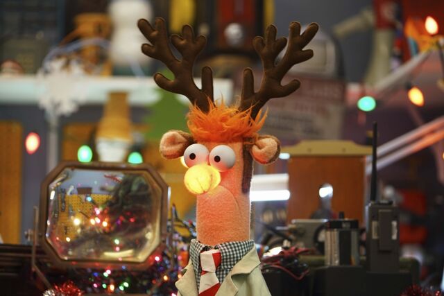File:Ep10-beaker2.jpg