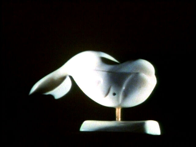 File:Whalestatue.jpg