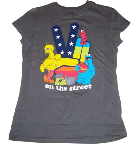 File:Tshirt-peaceonthestreet.jpg