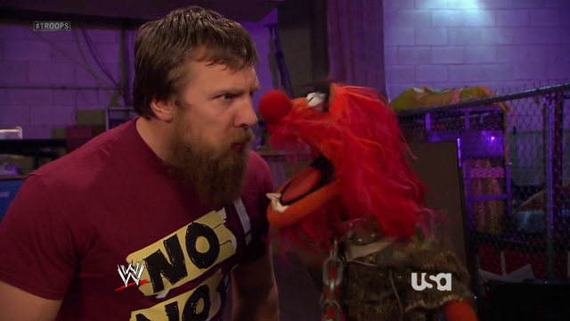 File:WWE-TributeToTheTroops-12-(2012-12-19).png