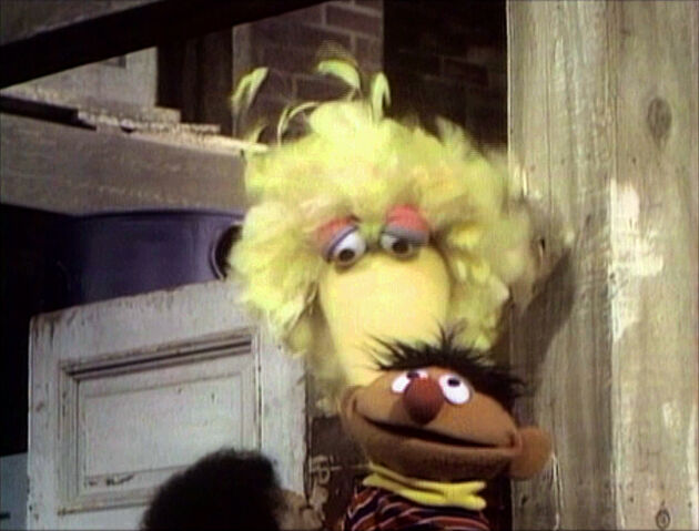File:SesameStreet-MuppetKiss-BigBird&Ernie.jpg