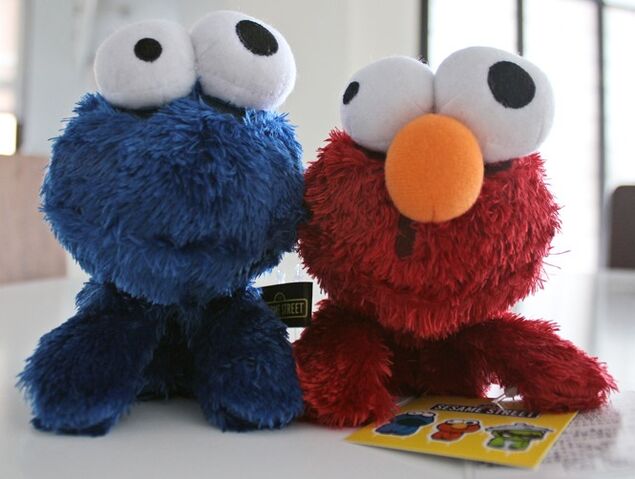 File:Elmocookiezombieplush.jpg