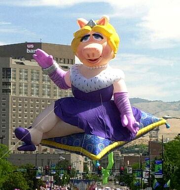 File:Muppet-piggy.jpg
