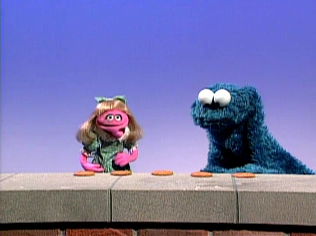 File:FirstandLastCoookie.jpg