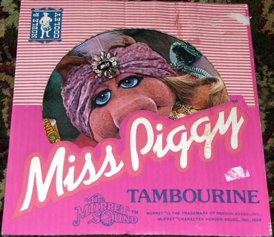 File:Muppetsoundpiggy.jpg