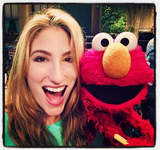 File:Grausman-Elmo.jpg