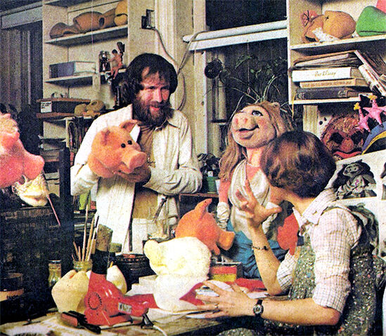 File:Making pigs.jpg