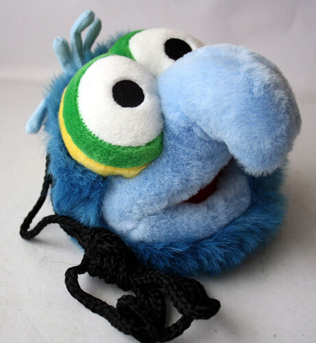 File:Gonzo intl purse.jpg
