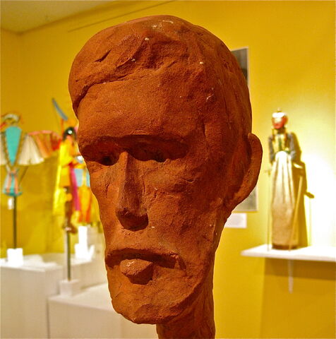 File:JimHensonBust.jpg