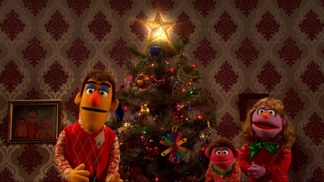 File:HolidayLights-02.png