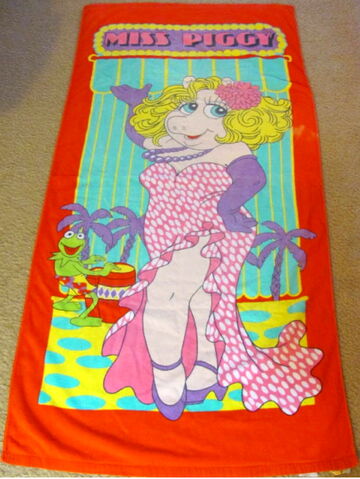 File:Franco towel.jpg