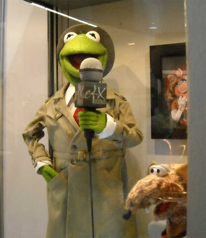 File:Reporterkermit2.jpg