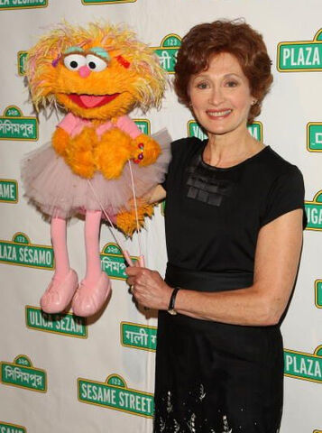 File:2009gala-Fran-Brill.jpg