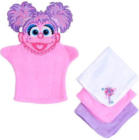 File:Abbybathset.jpg