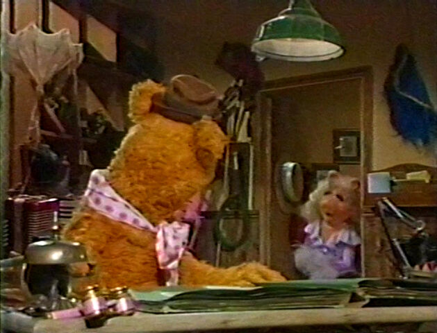 File:Playhouse-Fozzie12.jpg