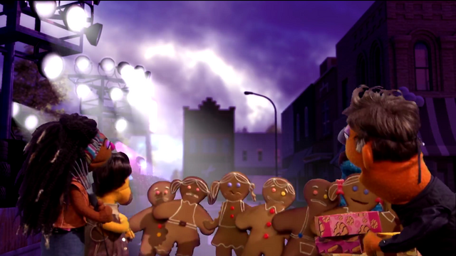 File:WalkingGingerbread03.png