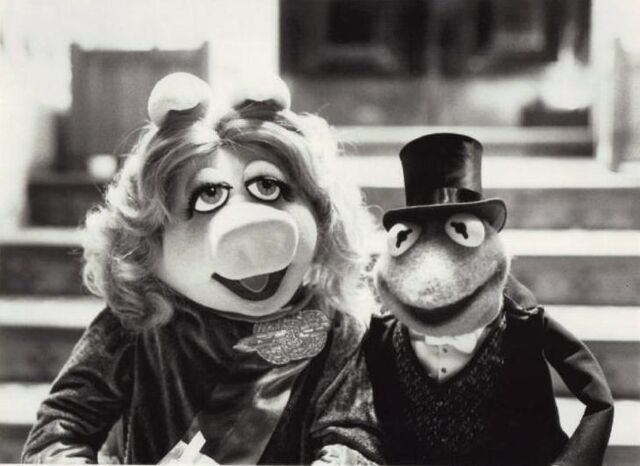 File:Kermit piggy tgmc.jpg