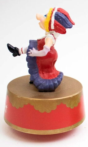 File:Presents cabaret 1.jpg
