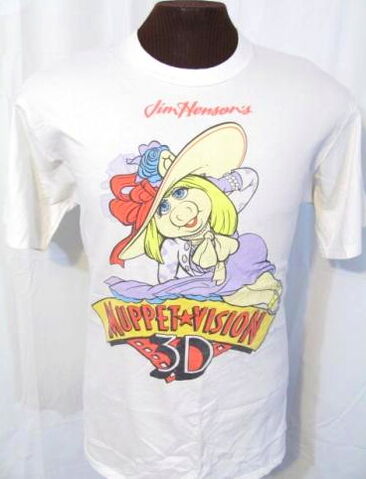 File:Piggy mv3d shirt.jpg