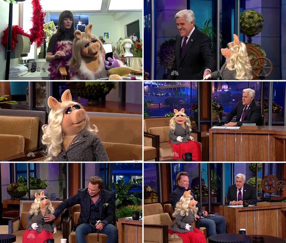 File:TheTonightShow-MissPiggy-(2011-11-05).jpg