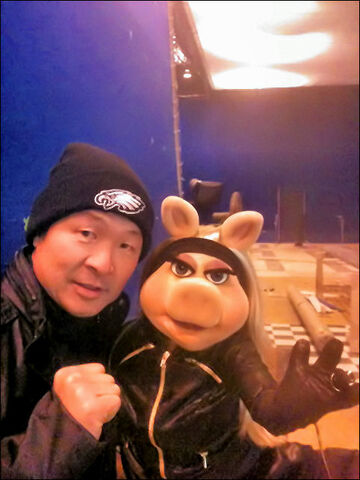 File:Simon rhee piggy.jpg