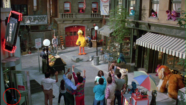File:Vlcsnap-141789.png