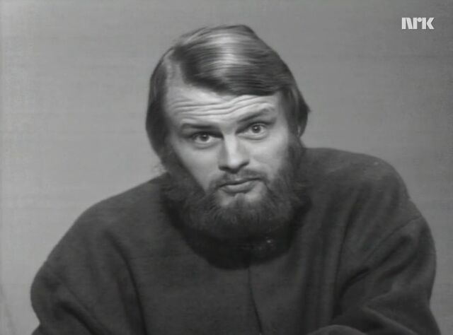 File:Harald Maele NRK 1972.jpg