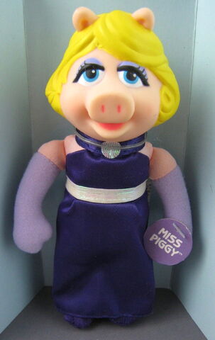 File:Dc piggy.jpeg