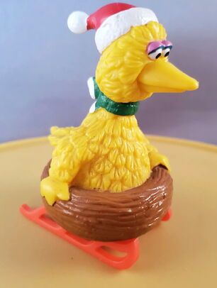 File:ApplauseBigBirdNestSled.jpg