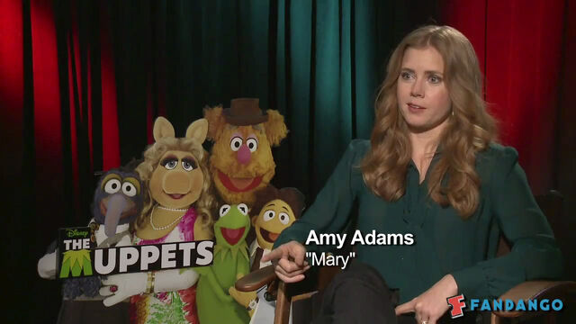 File:Fandango-AmyAdams.jpg