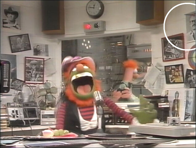 File:Frankoz cameo rmwtm.jpg