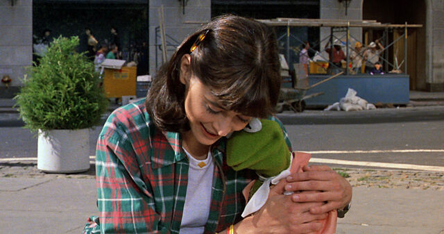 File:Kermit and jenny huggies.jpg