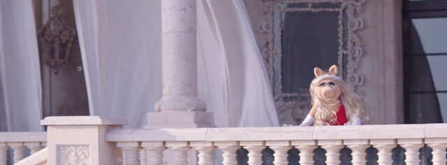 File:Moi video 11.jpg