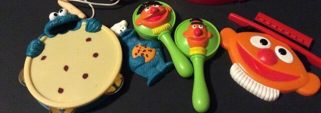 File:Lewco music toys 1.jpg
