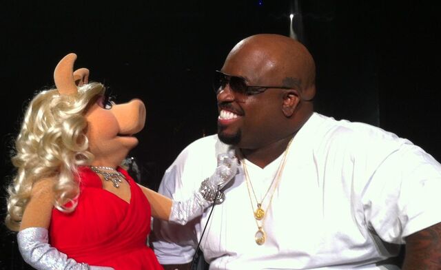 File:CeeLo-Piggy.jpg