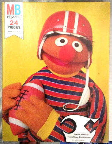 File:MB1977ErnieFootball24pcs.jpg