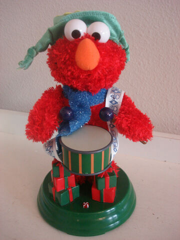File:Gemmy2006AnimatedXmasElmo10in.jpg