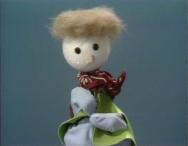 File:MuppetPuppetPlays01.jpg