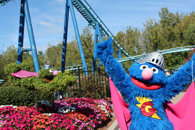 File:Sesame Place Super Grover.jpg