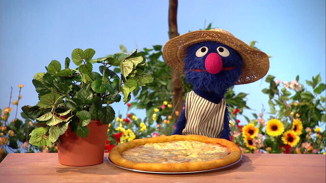 File:Grover-Gardening.jpg