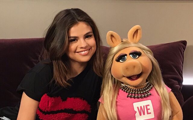 File:WeDay2017-Selena.jpg