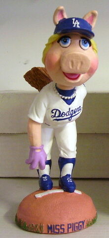 File:Miss piggy dodgers 1.jpg